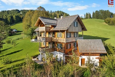Stilvolles, neues Massiv-Holz-Chalet mit einzigartigem Charme &amp; Gästehaus