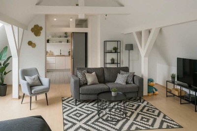 Kapitalanlage oder Eigenbezug! Charmantes Refugium unter dem Dach im Stuttgarter Westen