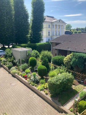 Schöne , gepflegte ,ruhige 1,5 Zimmer - Wohnung mit Balkon in Moers Filder Straße / Am Averdunkshof