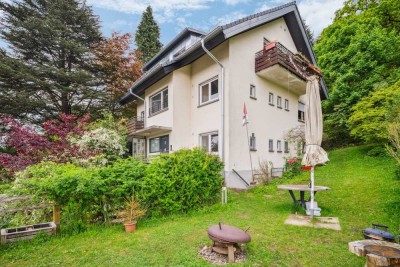 Attraktives Mehrfamilienhaus in herrlicher Aussichtslage