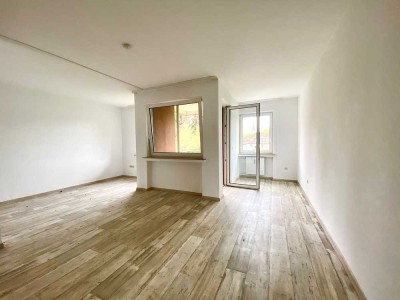 Senioren-WBS benötigt� Gemütliche Seniorenwohnung mit EBK & � Balkon mit Blick ins Grüne