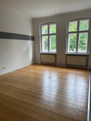 Stilvolle 2-Zimmer-Altbauwohnung in Hennigsdorf