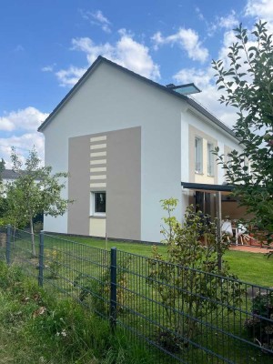 Attraktives Einfamilienhaus mit gehobener Ausstattung in Bonn-Lengsdorf
