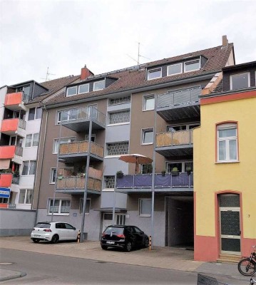 KAPITALANLAGE ODER SELBSTBEZUG: MODERNISIERTE 1-ZIMMER WOHNUNG MIT SEPARATER KÜCHE IN NIPPES