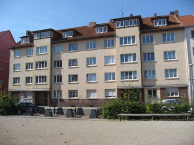 Schöne, helle 5 Zimmer Wohnung im Zentrum.