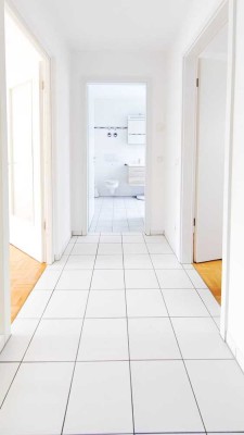 2-Zimmer-DG-Wohnung mit Balkon und EBK in Bad Homburg