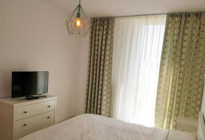 Geschmackvolle, modernisierte 1,5-Zimmer-Wohnung mit Balkon und Einbauküche in Feuchtwangen