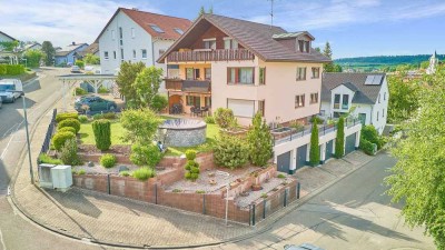 Wohlfühlhaus für drei Parteien – gepflegt, geräumig, generationsübergreifend"