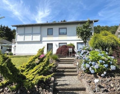 schicker Bungalow mit Einliegerwohnung - Sötern