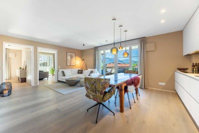 Exklusives Wohnen in Bestlage Tegernsee - 3-Zimmer-Wohnung mit 2  Balkonen und 2 x TG-Stellplätzen