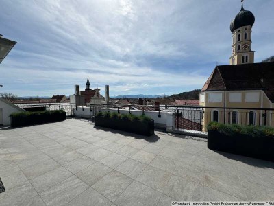 Exkl. Dachterrassen Whg in historischer Altstadtlage / Penthouse 3 Zi Traum mit Blick