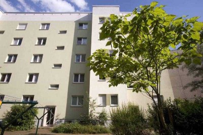 Kleine 3-Zimmer-Wohnung mit offener Küche!