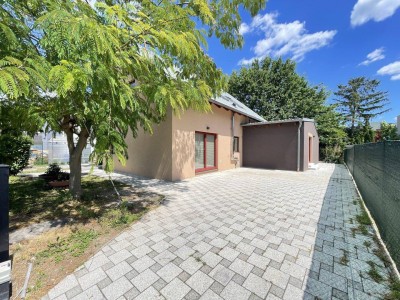 U1 LEOPOLDAU - MAISONETTEWOHNUNG IN ZWEIFAMILIENHAUS MIT CA. 87 m2 TERRASSE - 3er WG TAUGLICH - UNBEFRISTET