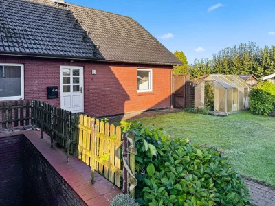 gemütliches Einfamilienhaus in Nusse | Kamin | Keller | Terrasse | neue Fenster und Haustür