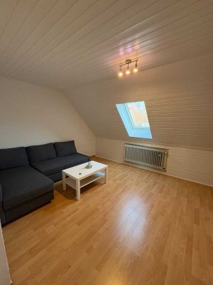 Schöne möblierte und renovierte 2-Zimmer-Wohnung in Kaiserslautern, Zweitbezug nach Renovierung