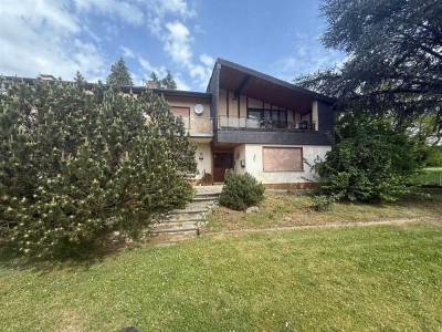 Charmante Maisonette mit Terrasse & Loggia ins Grüne