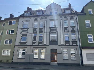 Renovierte 2,5 Zimmer Wohnung in Eickel, frei ab sofort!