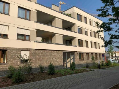 Mieter für eine attraktive 2-Zimmer-Wohnung mit EBK gesucht