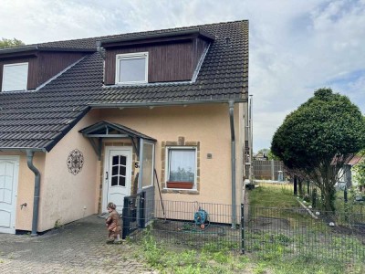 Lage Lage Lage - schönes Reihenendhaus in Fallersleben