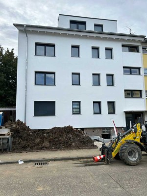 Kernsanierte DG-Wohnung mit offenem Raumkonzept