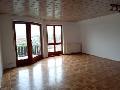 Sehr schöne und helle 2-Zimmer Wohnung in ruhiger Lage