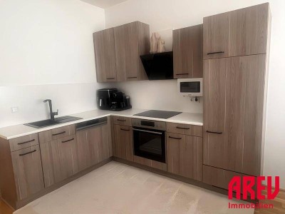 WUNDERSCHÖNE 2 ZIMMERWOHNUNG MIT BALKON IN DER BÜRGERSTRASSE - TOP 01