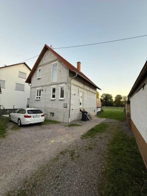 Einfamilienhaus in Essingen - mit unverbaubarem Blick in die Weinberge!