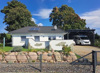 Haus/Bungalow neu Baujahr 2023, Energieeffizienz 55, bezugsfertig, 500 m² Grundstück, Nähe Stralsund