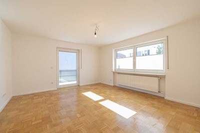 Modernisierte Erdgeschoss-Wohnung mit Balkon und Carport in Stutensee-Friedrichstal