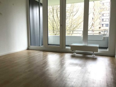 Da kommt man gern Heim: ansprechende 2-Zimmer-Wohnung mit Balkon!