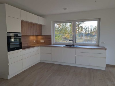 5-Zimmer Neubau mit Garten