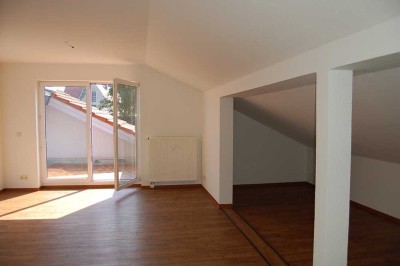 Single Wohnung in Borna - großzügig mit Dachterrasse