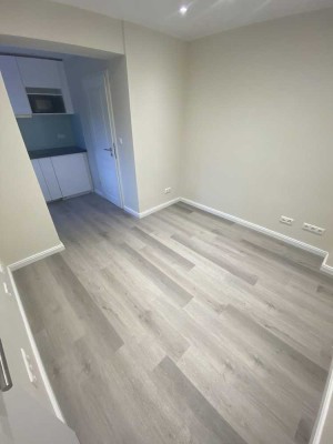 NEUE Studio Wohnung in Frankfurt Rödelheim mit Küche im EG