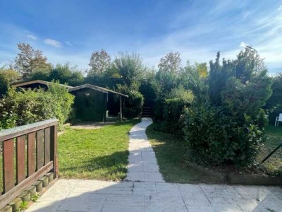 Helle, renovierte 4-Zimmer- Garten-Wohnung auf 2 Ebenen mit 2 Terrassen