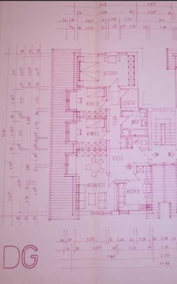 Schöne 4-Zimmer-Wohnung, Stadtzentrum, zentrale und ruhige Lage