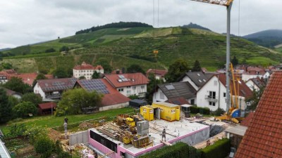SCHLÜSSELFERTIGE ÜBERGABE! HOCHWERTIGES LEBEN IN ABSOLUT RUHIGER LAGE MIT TRAUMHAFTEM BLICK