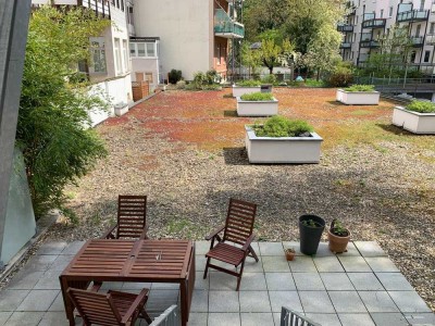 Helle 2,5-Zimmer Wohnung in der Oststadt mit Terrasse und Balkon