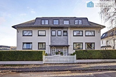 ISERLOHN – SUNDERNALLEE – MODERNE DACHGESCHOSSWOHNUNG MIT EINBAUKÜCHE IN GEPFLEGTEN MEHRFAMILIENHAUS