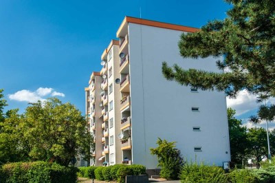 3-Zimmer-Wohnung mit Balkon im 1. OG