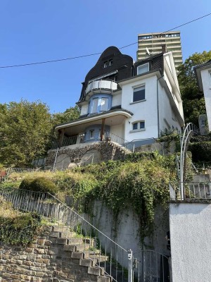 Charmantes Stadthaus mit Rheinblick!