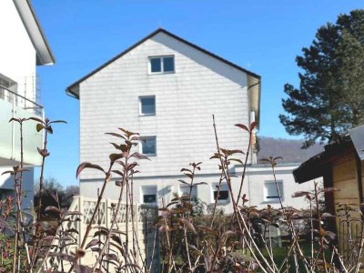 Ideale 3,5 Zimmer-Wohnung mit tollem sonnigem Süd-Balkon zum fairen Preis!