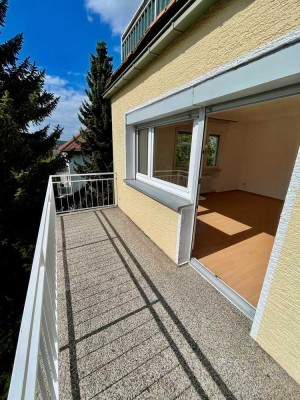 Helle & gepflegte 2 Zimmerwohnung mit Balkon in Tsst. Bleidenstadt!