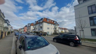 Freie Wohnung mit großer Terrasse! Eigennutz oder Anlage, Lift, TG-Stellplatz