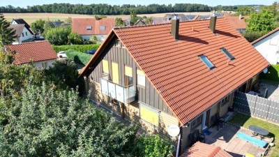 gemütliche Zwei-Zimmer-Dachgeschosswohnung