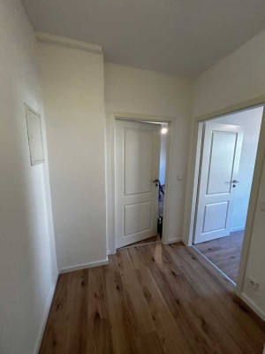 Erstbezug nach Sanierung, freundliche 1-Zimmer-Wohnung in Augsburg