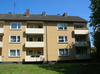 Mit Laminatboden! Gut aufgeteilte 3-Zimmer-Wohnung in Detmold Jerxen-Orbke mit Balkon