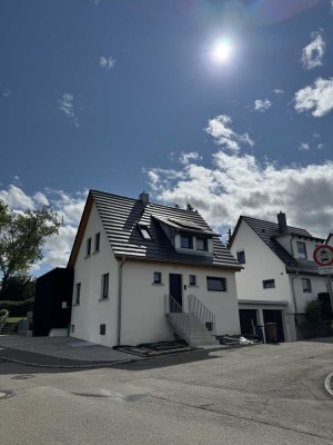 Einfamilienhaus/ Erstbezug - in absoluter TOP-Lage von Metzingen