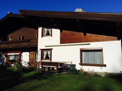 Freundliche 1-Zimmer-Wohnung möbliert mit Einbauküche in Sankt Ulrich am Pillersee