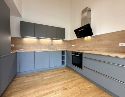 Extravaganter Schnitt im Dachgeschoss