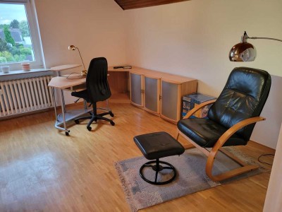 möblierte Single 1-Zimmer-DG-Wohnung in Rheinbach 38qm Student/Azubi bevorzugt Löffelfertig